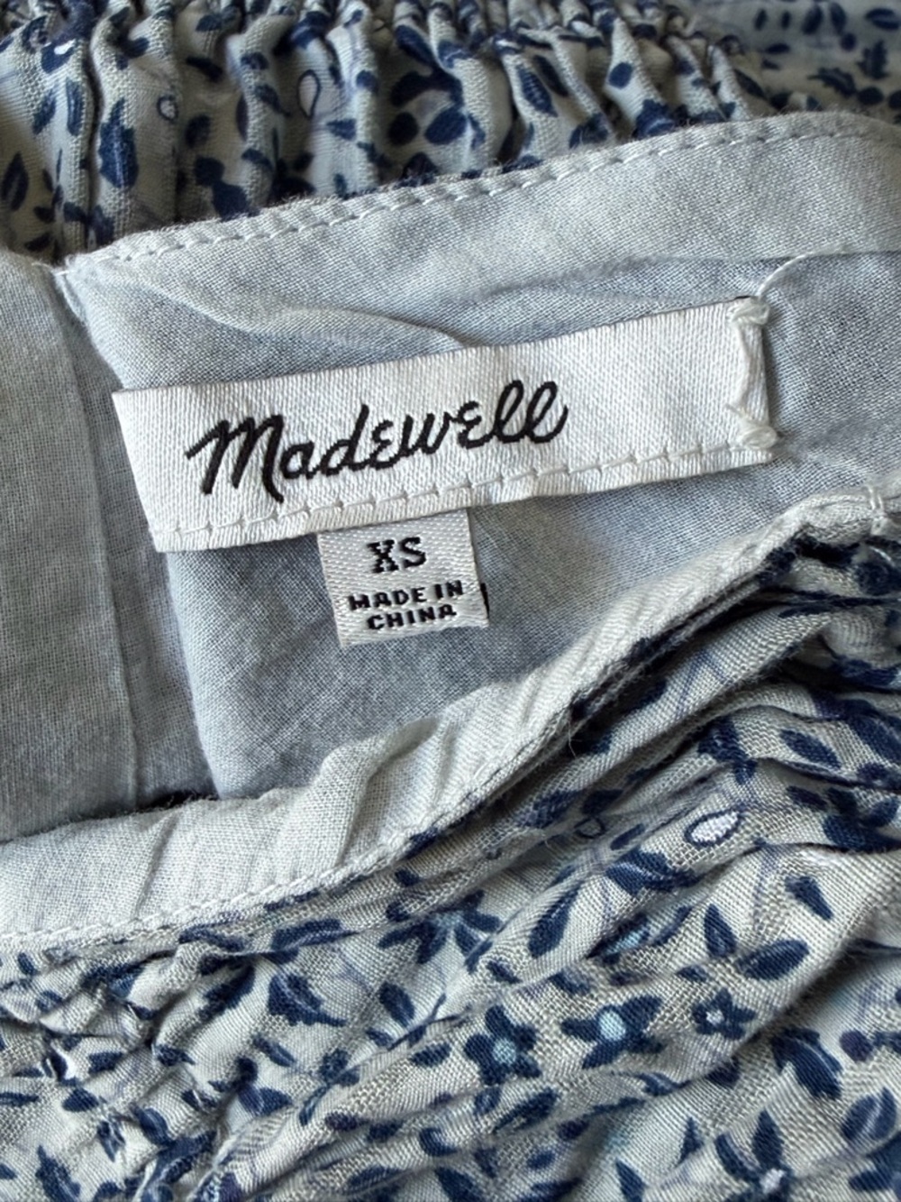 Madewell Blue Florentine Floral Sophia Smocked Midi Dress Size XS 54747 - Picture 13 of 14